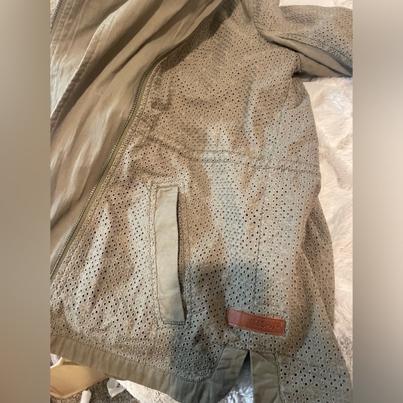 Ikks we are young large jacket with hood perfect for pre teen girl - Picture 4 of 9